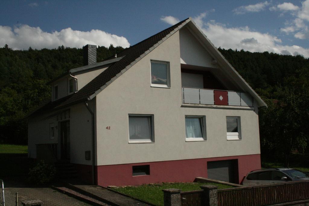 Ferienwohnung Haus Rosa Nüdlingen Kamer foto